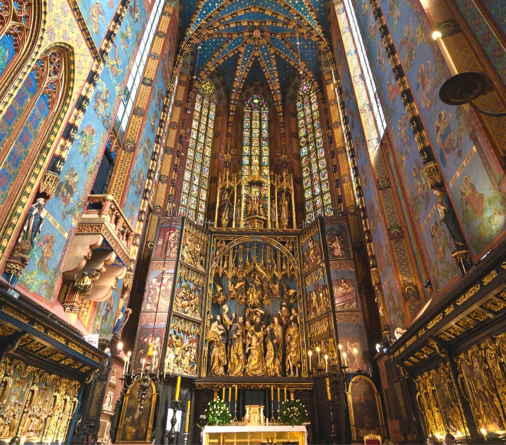 Basilica di Santa Maria a Cracovia: Interni e Altare Veit Stoss