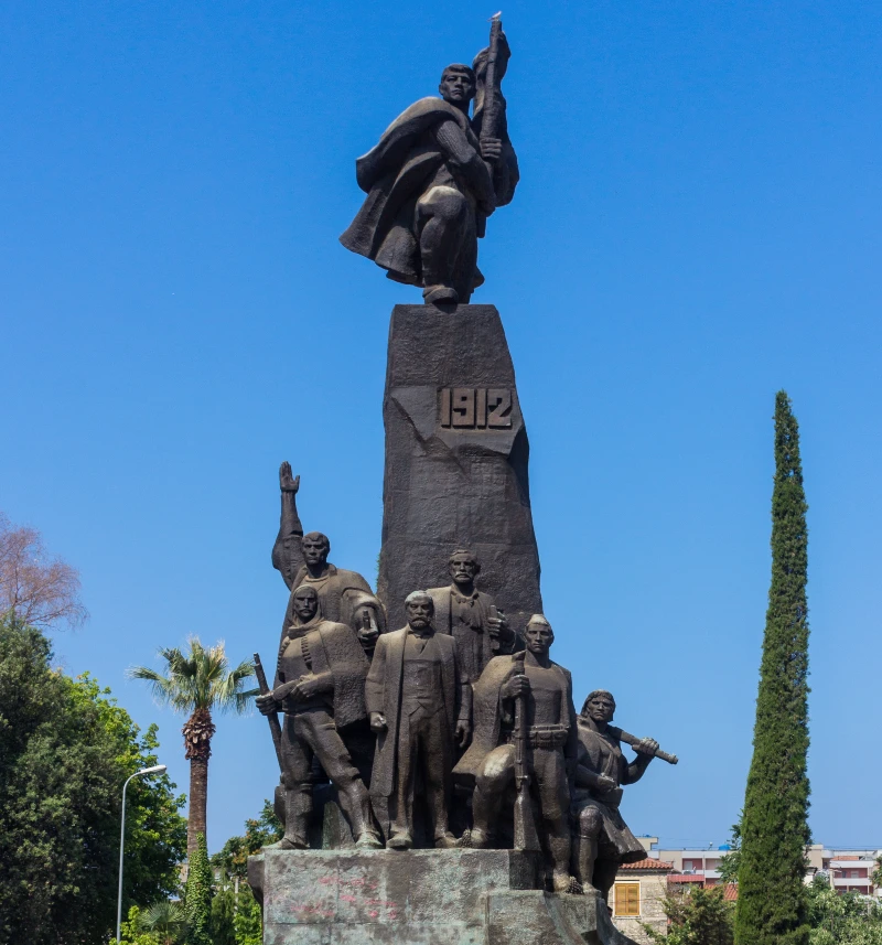 Monumento Indipendenza Albanese Valona