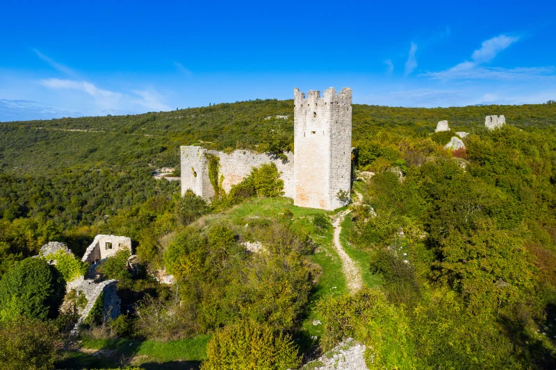 Borgo Medievale di Duecastelli a Rovigno Croazia